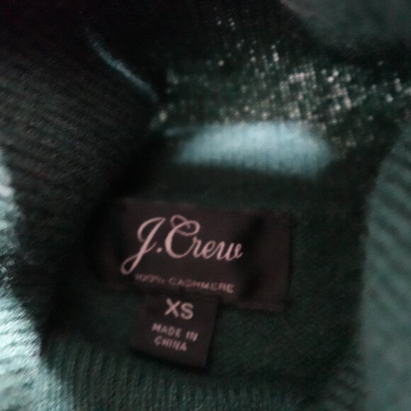 J.Crew Womens Sweater XS Green Solid Turtleneck Everyday Cashmere J6600 - Picture 2 of 9